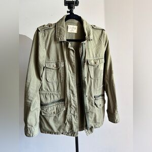 ✨ Lily Aldridge for Velvet by Graham Spencer | Green Utility Jacket | Size XS